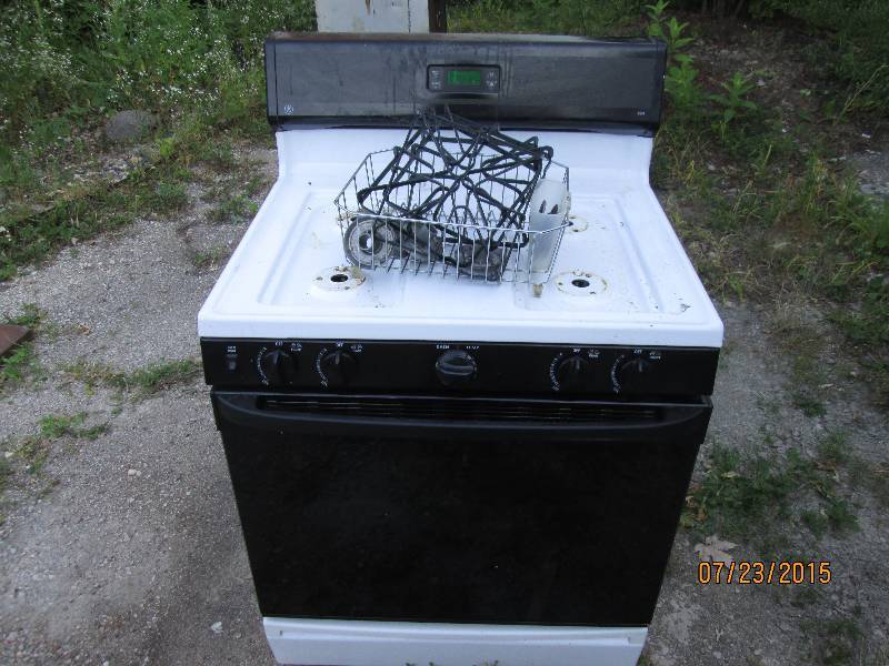 GE Gas stove and oven...