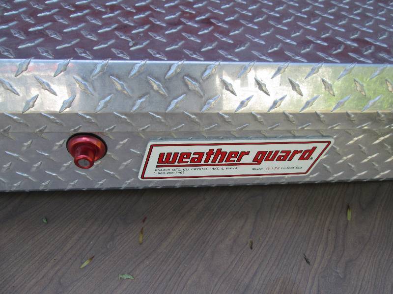 Truck bed tool box, Weather Guard m...