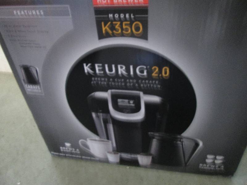 Keurig 2.0 coffee maker, model k-35...