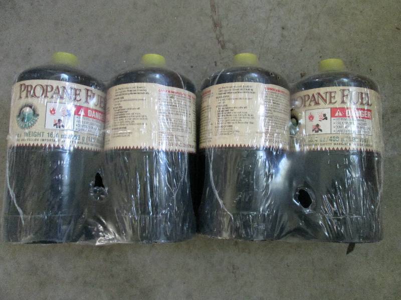 4 portable disposable propane gas c...