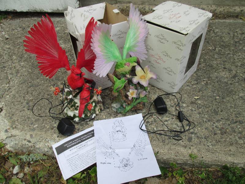 2 decorative birds with fiber optic...