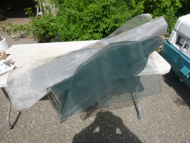 lot 10 image: Miscellaneous Screen