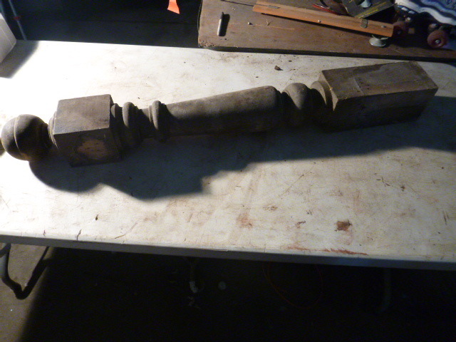 lot 135 image: Railing Post