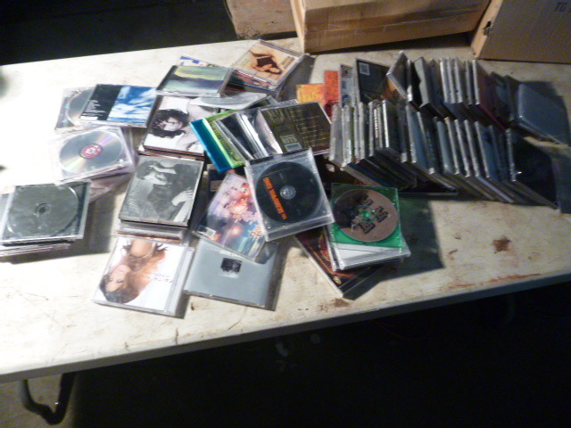 lot 142 image: Large Lot of Miscellaneous CDs