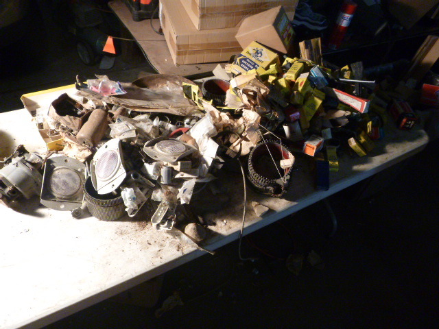 lot 162 image: Miscellaneous Items