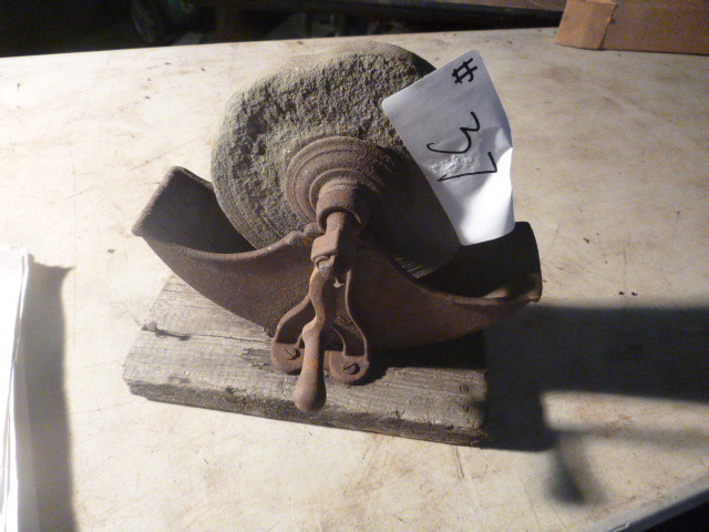 lot 37 image: Vintage Whetstone