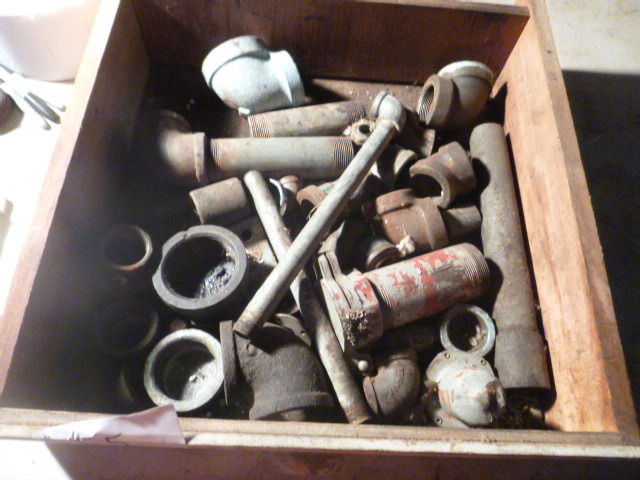 lot 55 image: Miscellaneous Pipe Fittings