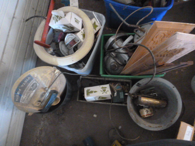 lot 83 image: Miscellaneous Items