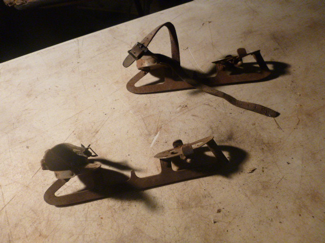 lot 99 image: Vintage Ice Skates