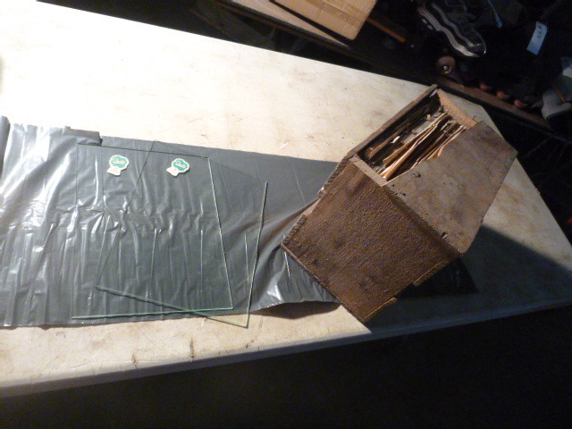 lot 111 image: Vintage Crate Full of Glass