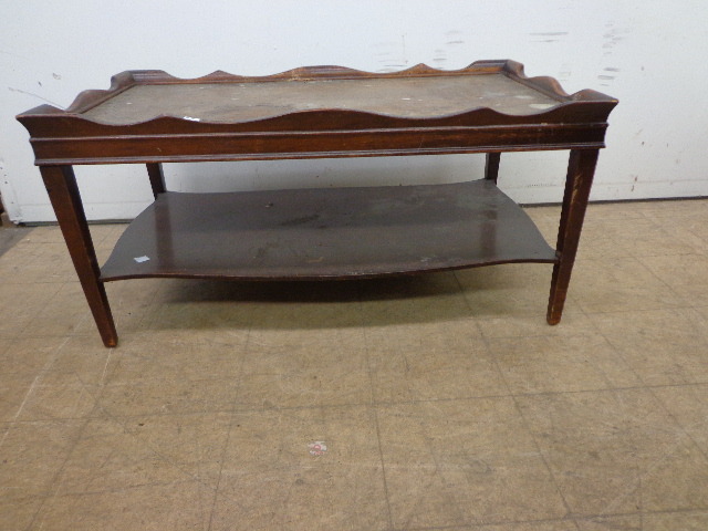 lot 29 image: Wooden Coffee Table