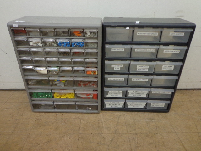 lot 50 image: lot of Two- Parts Bin Keeper