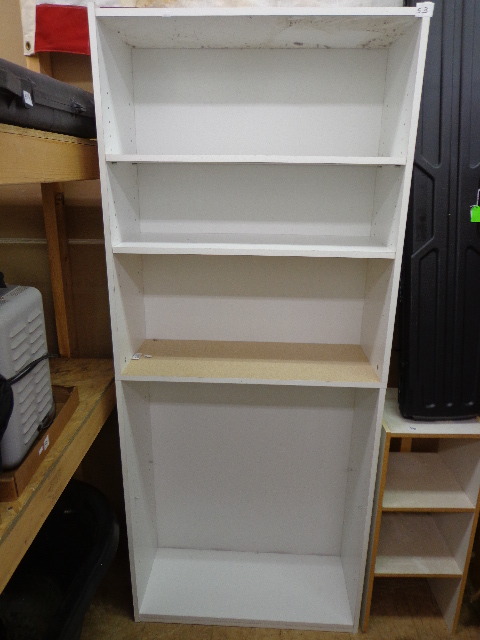 lot 53 image: White Adjustable Display Shelf