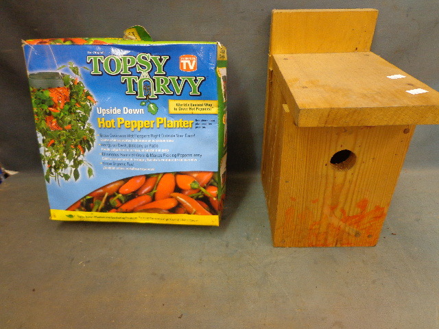 lot 57 image: Topsy Turvy-Upside Down Hot Pepper Planter And Bird House