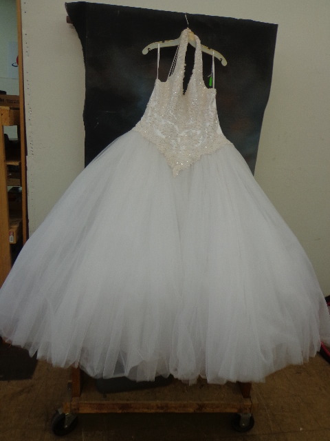 lot 81 image: Wedding Dress