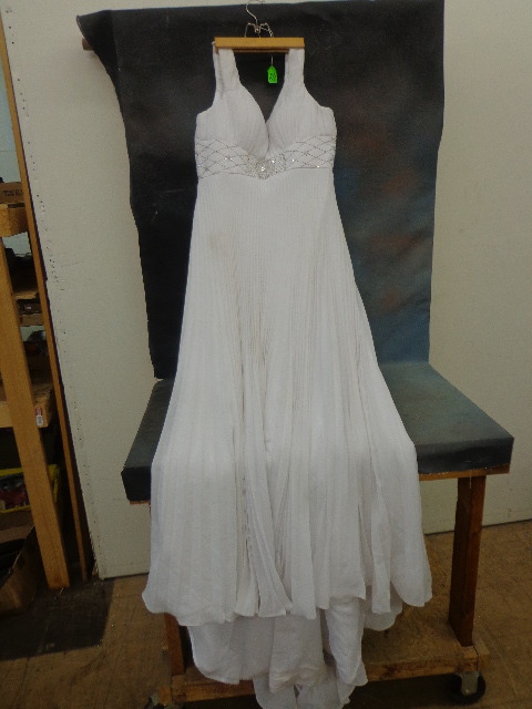 lot 83 image: Wedding Dess