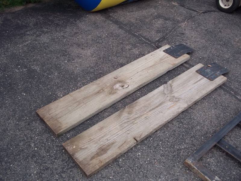 lot 6 image: Pair of wood car ramps, 11 x 56