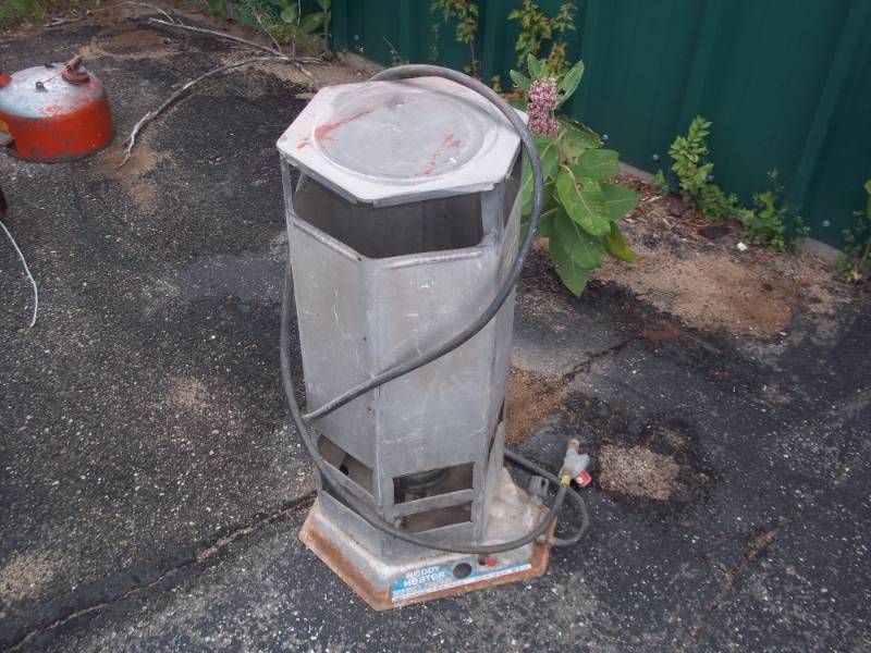 lot 28 image: Reddy Heater RCP200V Propane Variable 100,000 - 200,000 BTU
