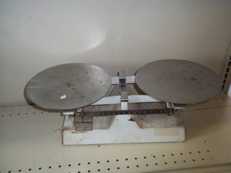 lot 40 image: Balance Scale Model 53601