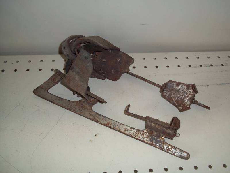 lot 44 image: Vintage Ice Skates
