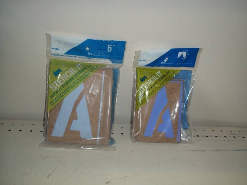 lot 86 image: NEW pair of Stencil-it kits