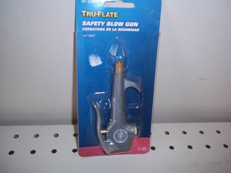 lot 112 image: NEW Safety Blow gun