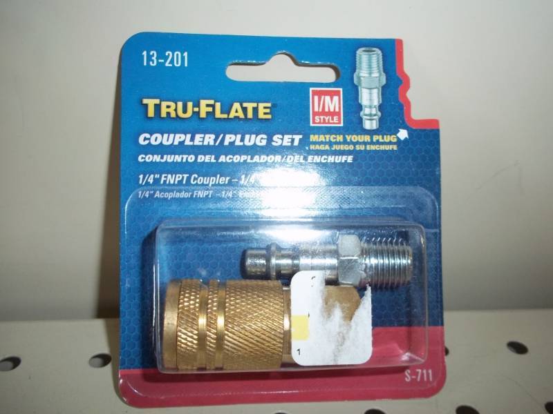 lot 129 image: New Air Coupler and Plug
