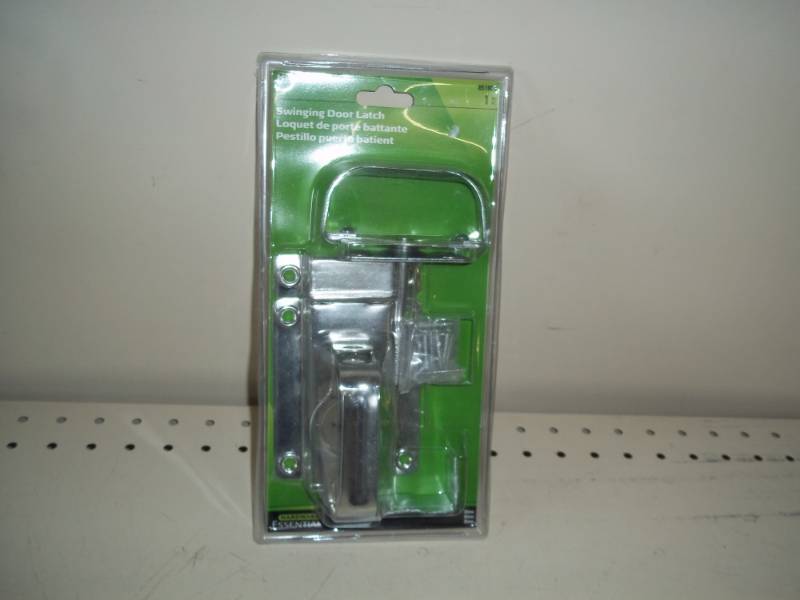 lot 141 image: New Swinging door latch