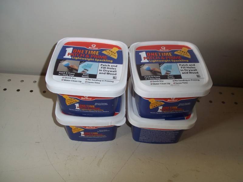 lot 192 image: New One time patch and prime, 4 containers