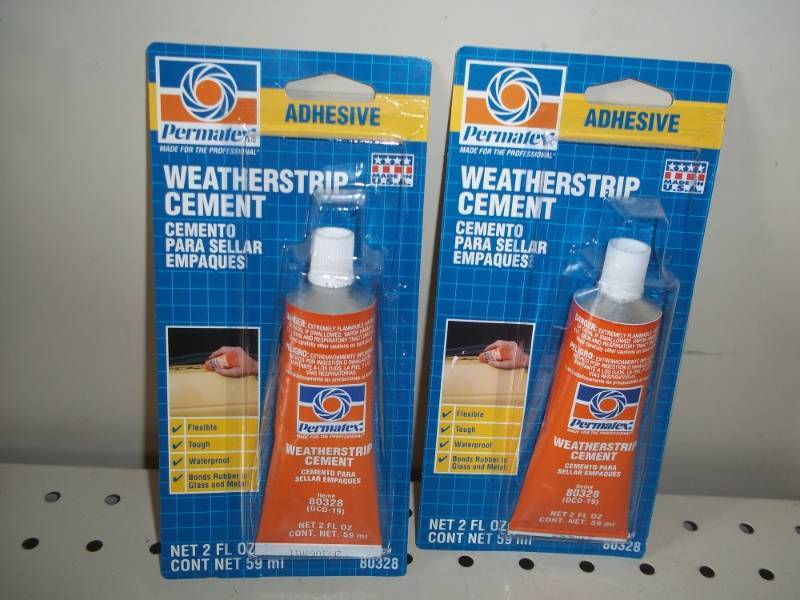 lot 205 image: New 2 pkgs of Weatherstrip Cement