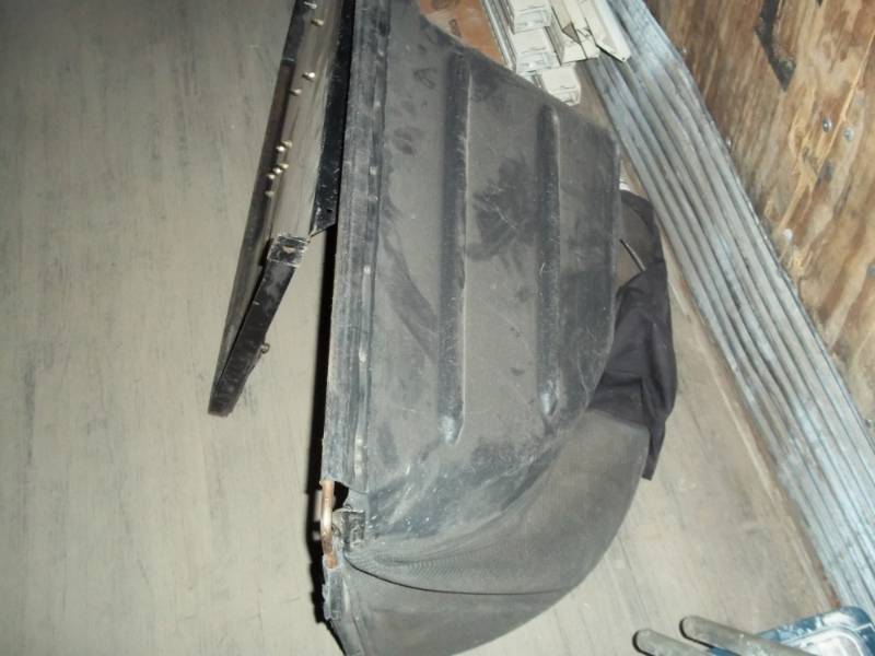 lot 217-COPY image: Hustler Leaf Bagger