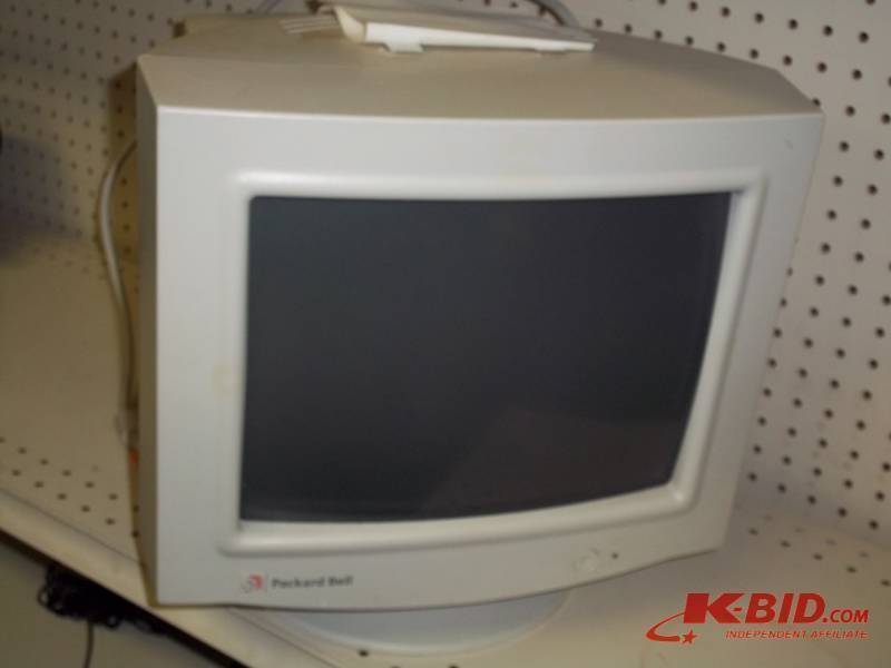 lot 224-COPY image: 12 Computer Monitor