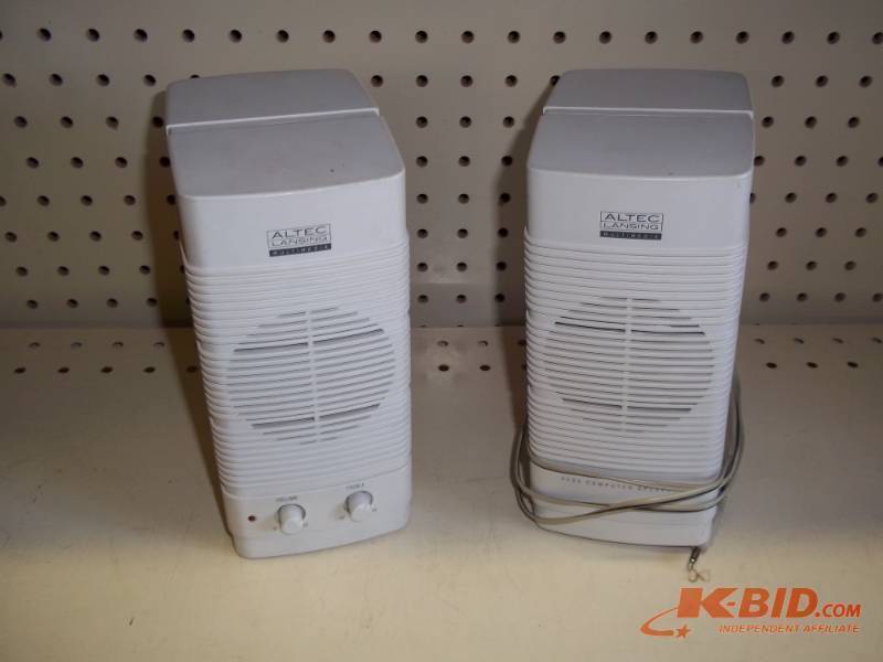 lot 227-COPY image: Computer Speakers