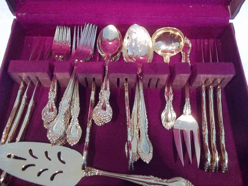 Gold Colored Flatware Set
