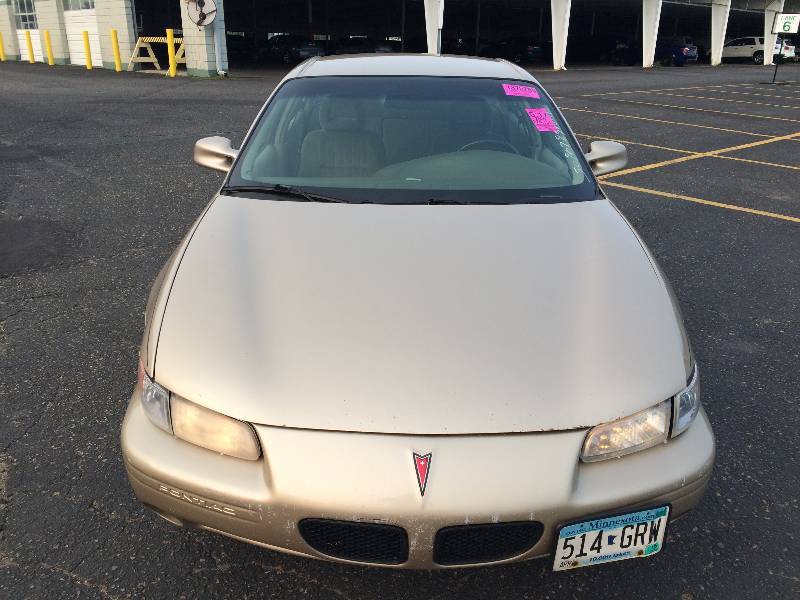 2000 Pontiac Grand Prix SE
