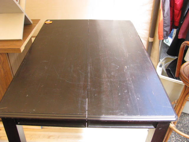 tall table for tall stools