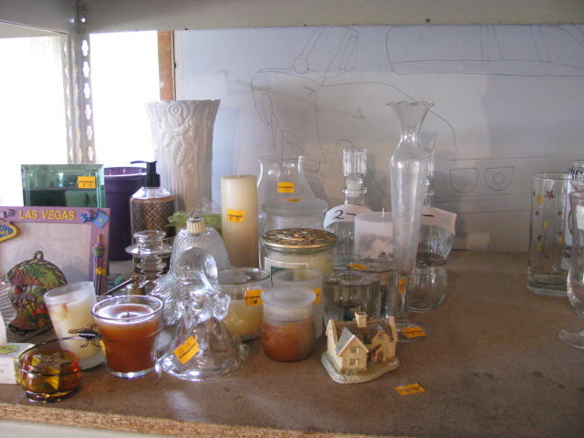 candles vases and decor