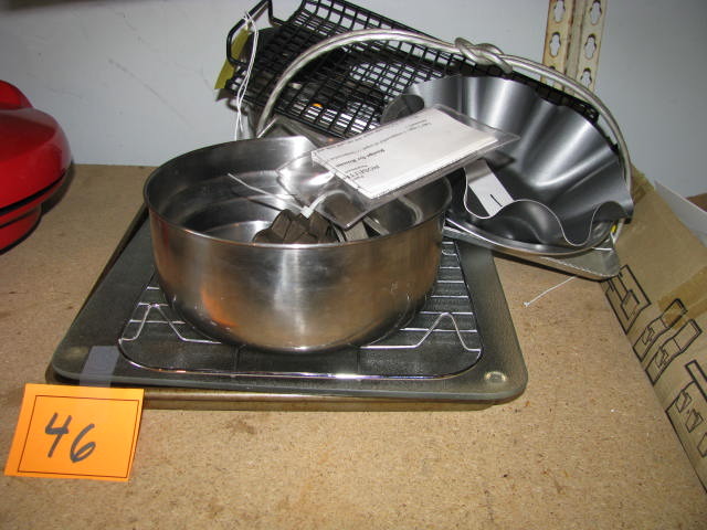 Vintage kitchen items