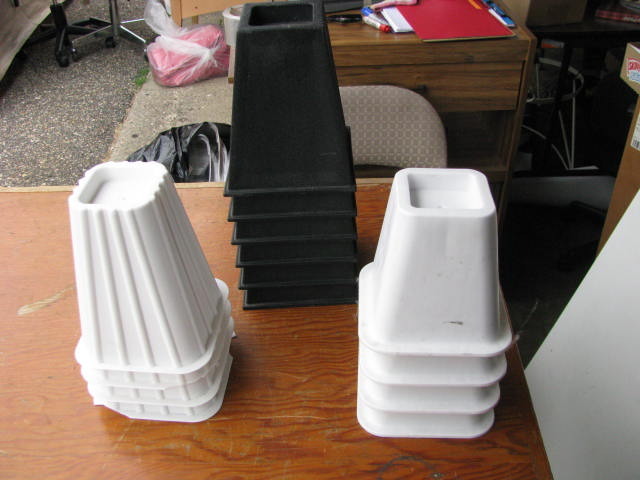 14 risers 2 sets of 4 and one set of 6