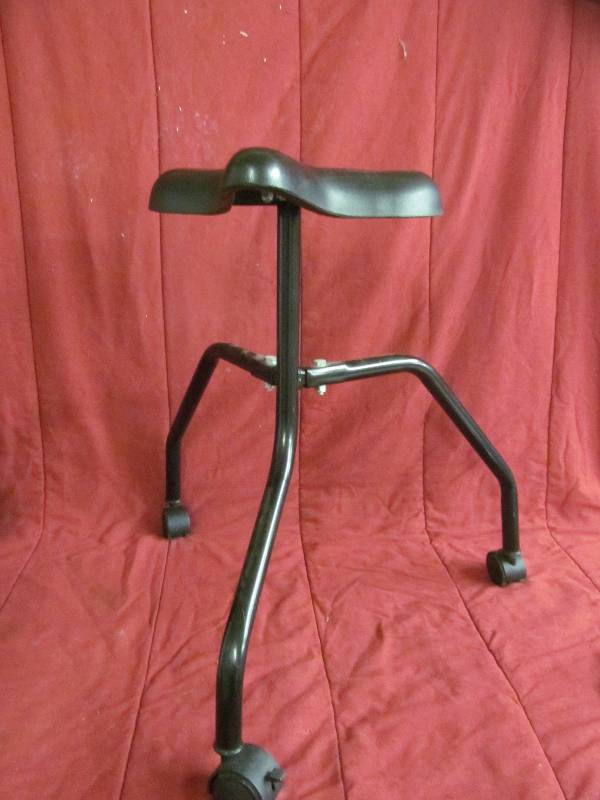 Mechanics StoolChair
