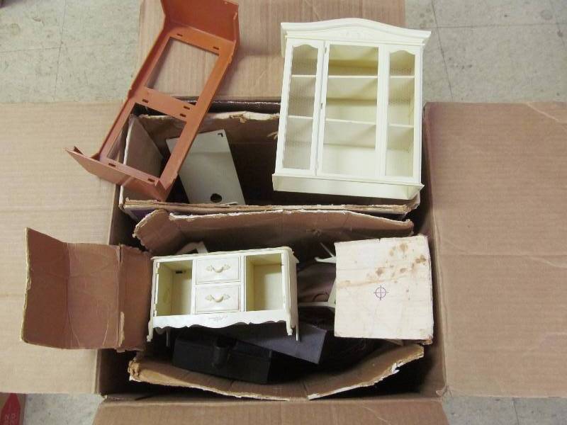 Dollhouse Furniture