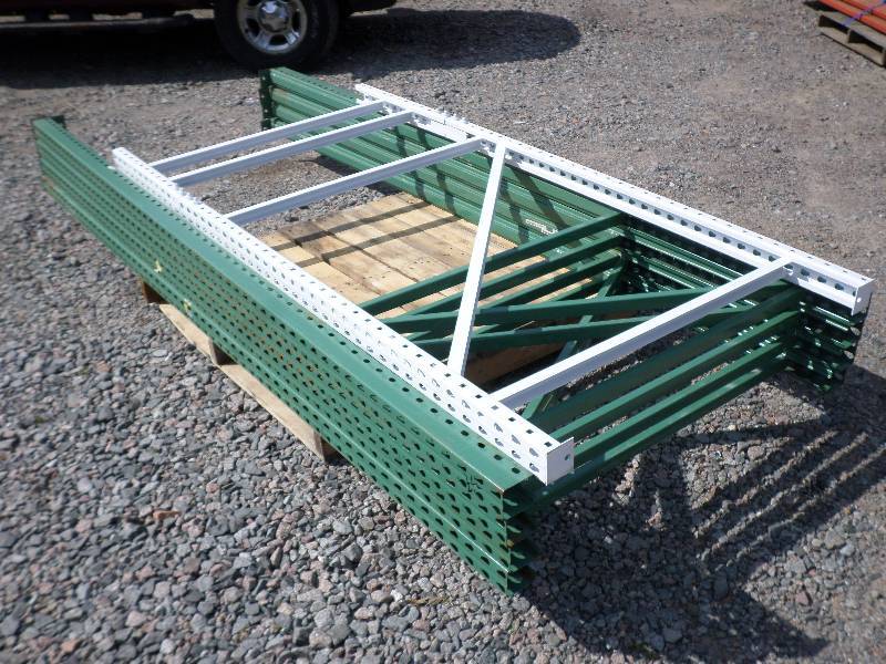lot 4 image: Pallet Racking (1) 3x42x90 Upri...