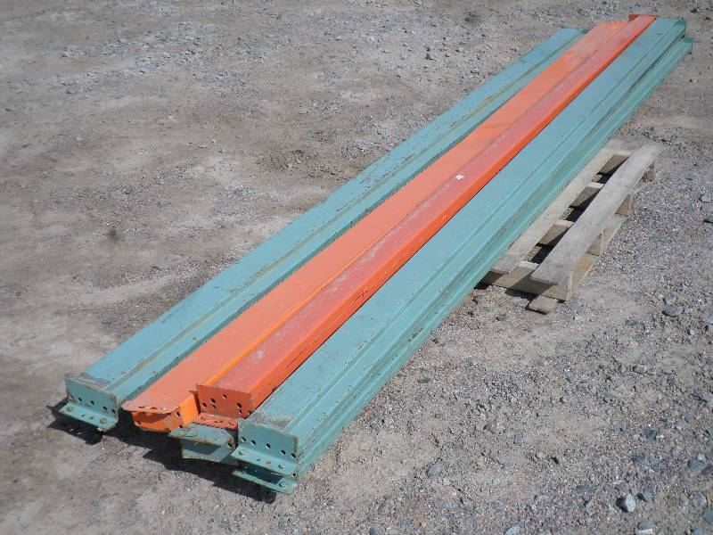 lot 6 image: Pallet Racking (6) 12ft Cross Beam...