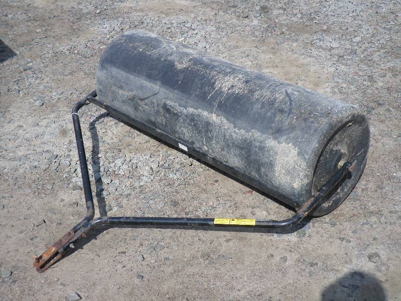 lot 12 image: Agri-Fab 48 Pin-Hitch Lawn Roller ...