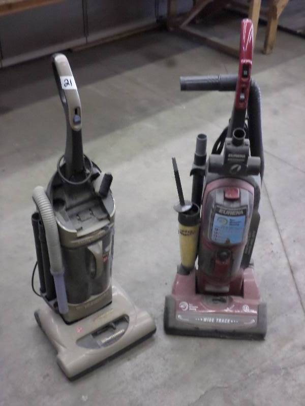 lot 21 image: (1) Eureka & (1) Hoover Vacuum Clea...