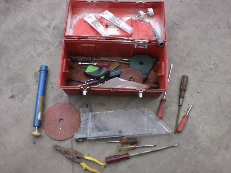 lot 50 image: Toolbox Full Of Misc Hand Tools & E...