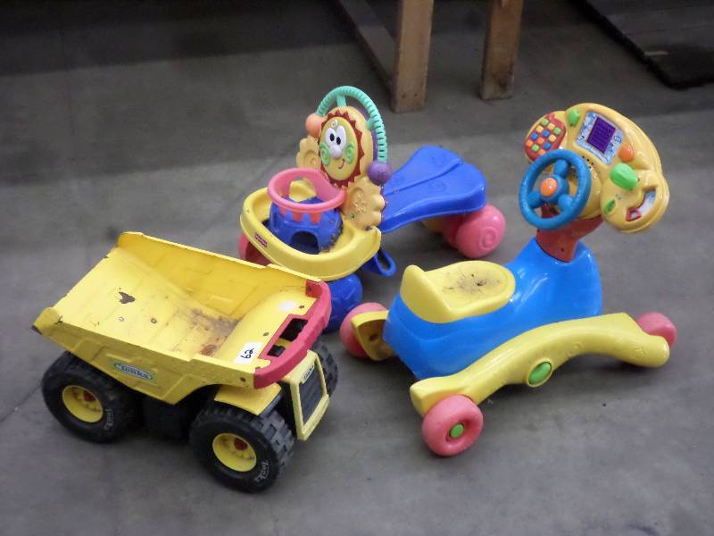 lot 62 image: Lot Of (3) Toddler Toys ...