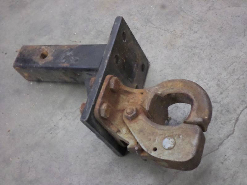 lot 78 image: 7-Ton Pintle Hitch ...