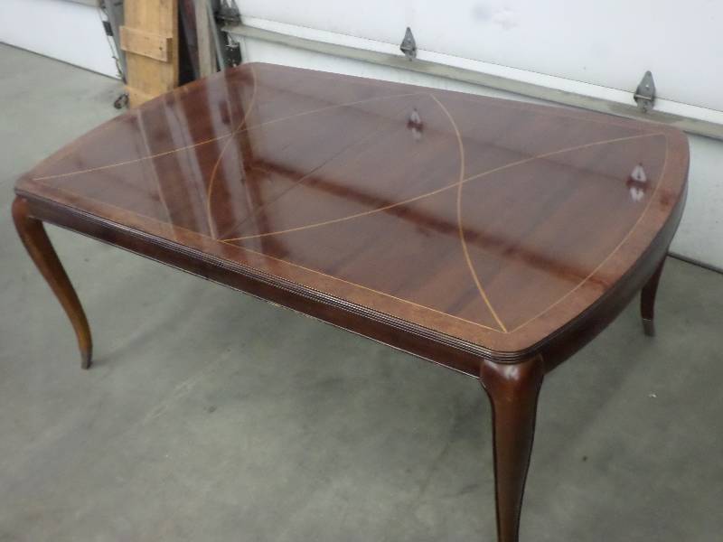 lot 101 image: Wood Dining Table With (2) Leafs, N...