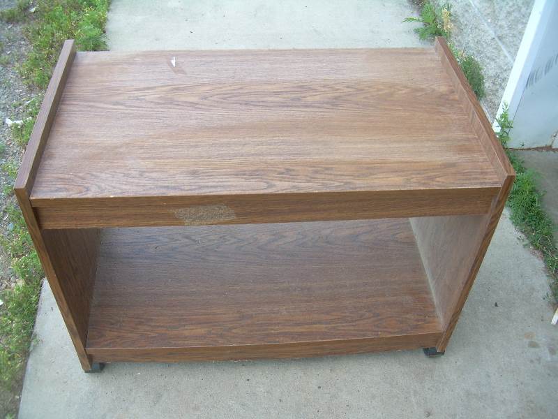 Very nice little rolling cart